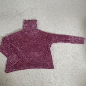 XL Pink Rose Turtle Neck Sweater